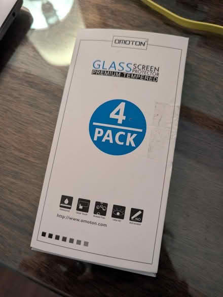 Photo of free ONE (1) screen protector pixel 4 (North Fairmount) #3