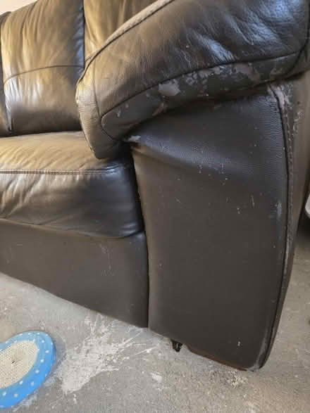 Photo of free Sofas (BN13) #3