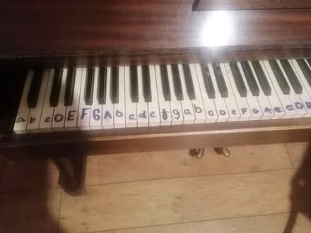 Photo of free Piano (Preston PR2) #3