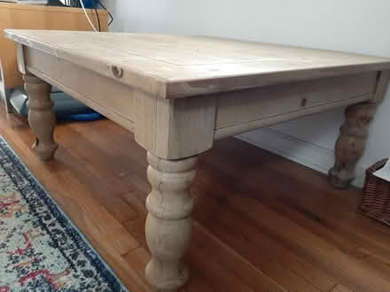 Photo of free Table (Milwaukie, Ardenwald) #2