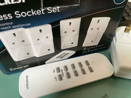 Photo of free wireless 13a sockets controlled from remote control (Kennington SW8) #1