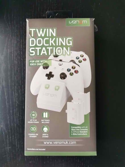 Photo of free Venom Twin Docking Station (for Xbox One controllers) (Woodcote RG8) #1