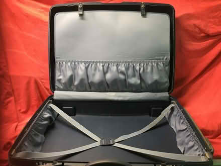 Photo of free Samsonite suitcase (Flinders Park) #2