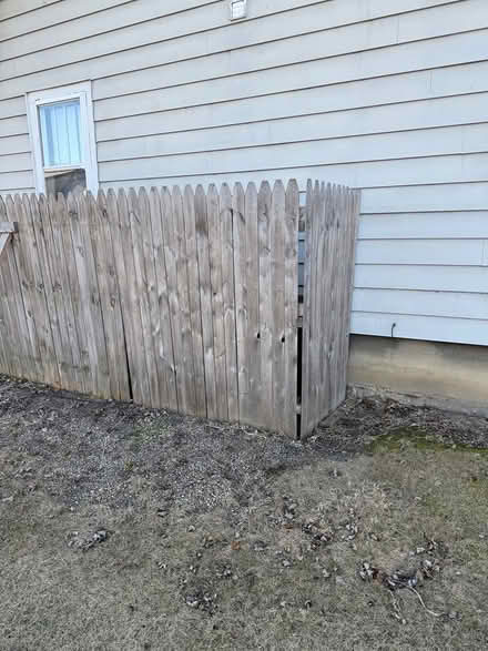 Photo of free Wooden Fence (South side of Ottawa) #3