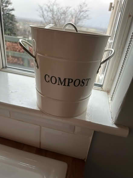 Photo of free Compost bin (Frodsham WA6) #1