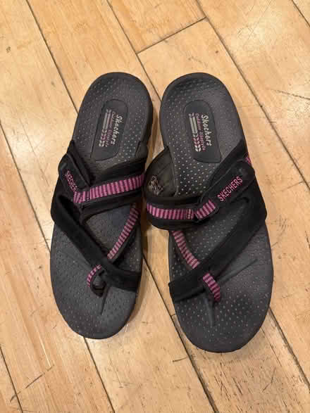 Photo of free Woman’s Skechers (Brooklyn Storage) #1