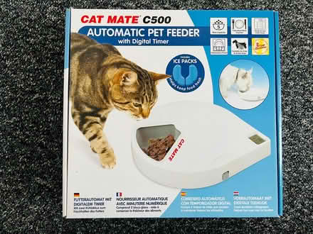 Photo of free Automatic cat feeder (Barry CF62) #1