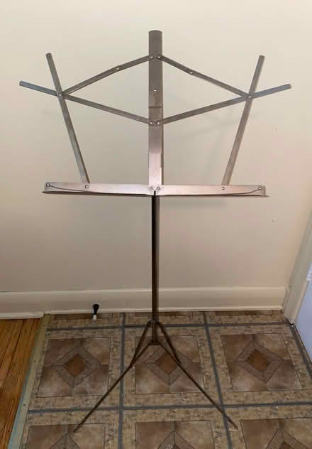 Photo of free Music stand (Bloor/ The West Mall) #1