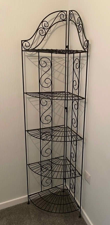 Photo of free Metal Corner Shelf Unit (Bracknell Forest RG12) #1