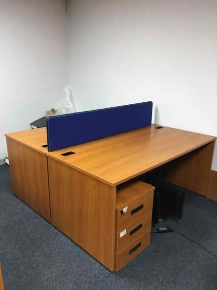 Photo of free Desk (Birkenhead CH41) #1