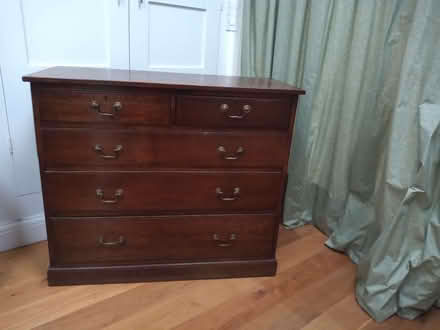 Photo of free chest of drawers (Hampton Hill TW12) #1