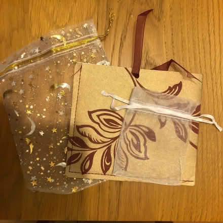 Photo of free Pretty gift bags (Stoke Gifford BS34) #1