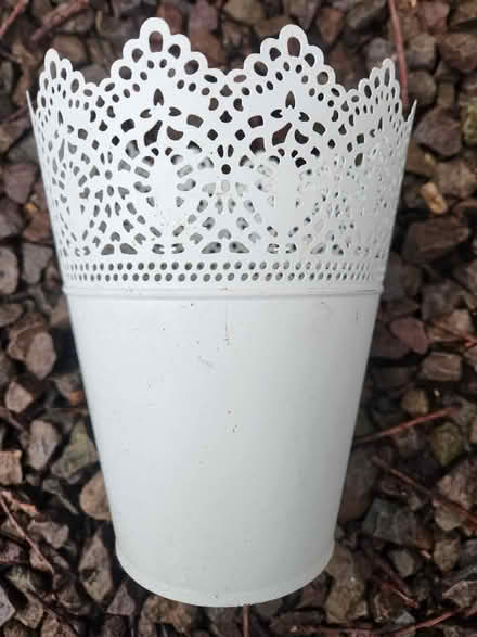 Photo of free Tin plant pot (Barnard's Green WR14) #1