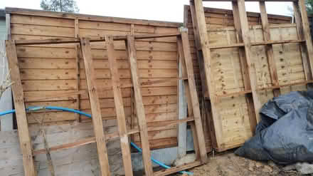 Photo of free 3 very large pallets (untreated) (Kingscourt/Lightpill, Stroud) #2