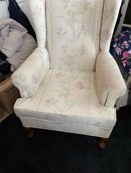 Photo of free Wing chair (Broad & Rue de La Corse) #3