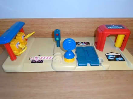 Photo of free Car playmat and various cars (Lower Earley RG6) #1