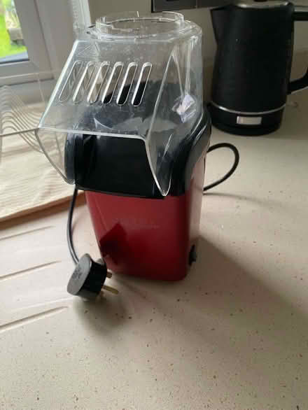 Photo of free Popcorn maker (Lightwater GU18) #1