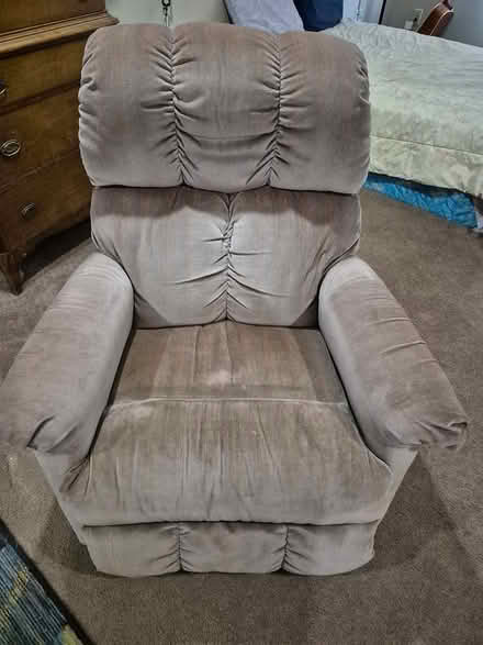 Photo of free Recliner (Berryville) #3