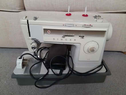 Photo of free Singer sewing machine- spares or repair (Rugby CV21) #1