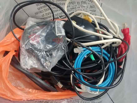 Photo of free Bag full of cables, mouse etc (Hollingbury BN1) #1