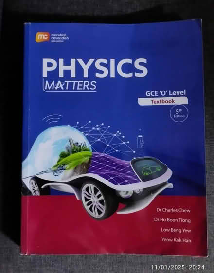 Photo of free Upper sec science textbooks (Tpy) #1