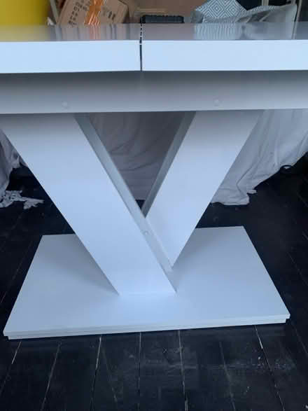 Photo of free Extending Dining Table (Alexandra Palace N22) #2