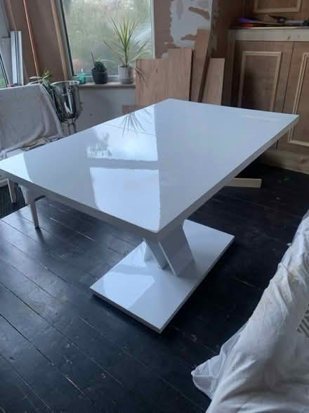 Photo of free Extending Dining Table (Alexandra Palace N22) #4