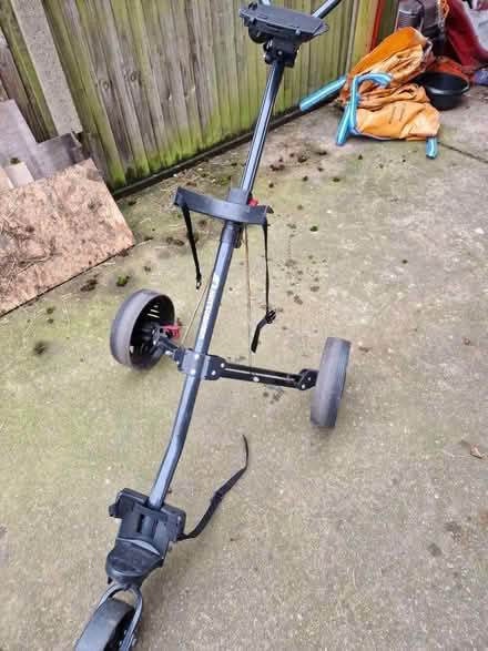 Photo of free Golf trolley (De126jj) #2