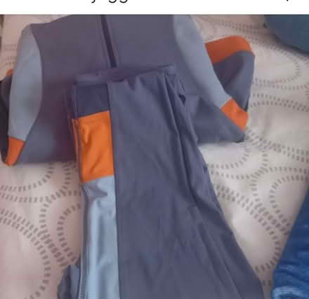 Photo of free Girls tracksuit great condition (BT28) #1