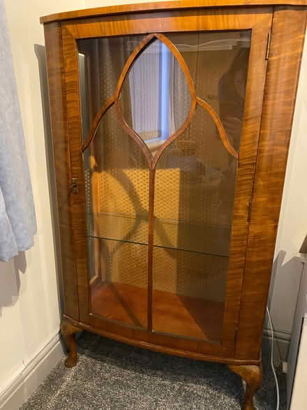 Photo of free 1930 display/drinks cabinet (Greaves LA1) #1