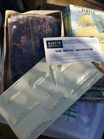 Photo of free 2 unconstructed Airfix kits (North Tonbridge TN10) #3