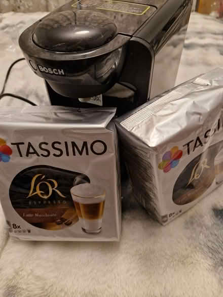 Photo of free Bosch Tassimo coffee machine (Snettisham) #1