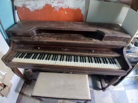 Photo of free Piano (Cedar Mill) #2