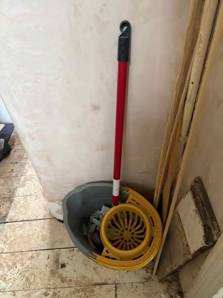 Photo of free Extendable mop & bucket (Round Hill BN2) #1