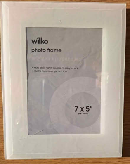 Photo of free New photo frame (Walton-on-Thames KT12) #1