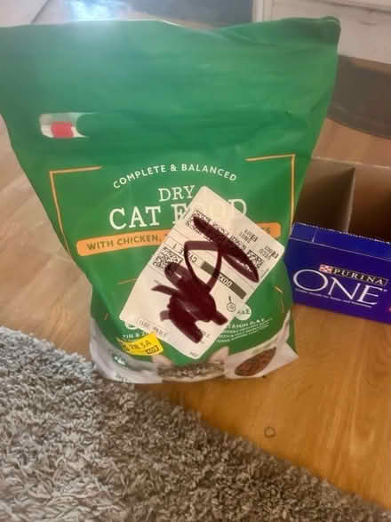 Photo of free Cat food (Peachcroft OX14) #2