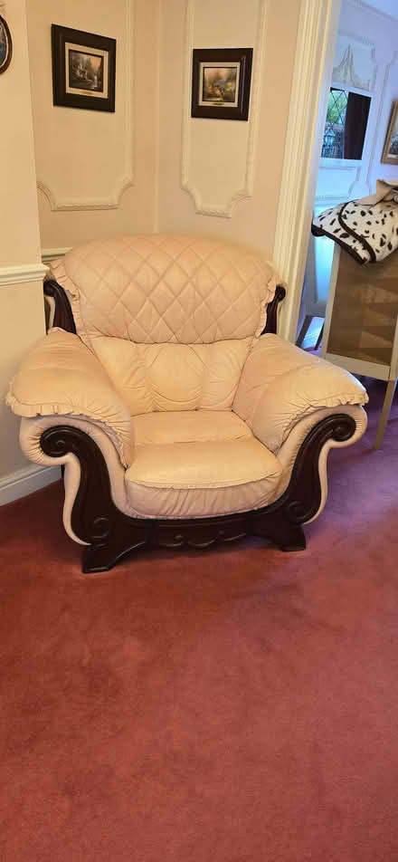 Photo of free Cream leather sofa (Barkingside IG6) #2