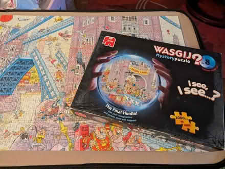 Photo of free Wasgij jigsaw puzzle 1000 piece complete (Shippon OX13) #1