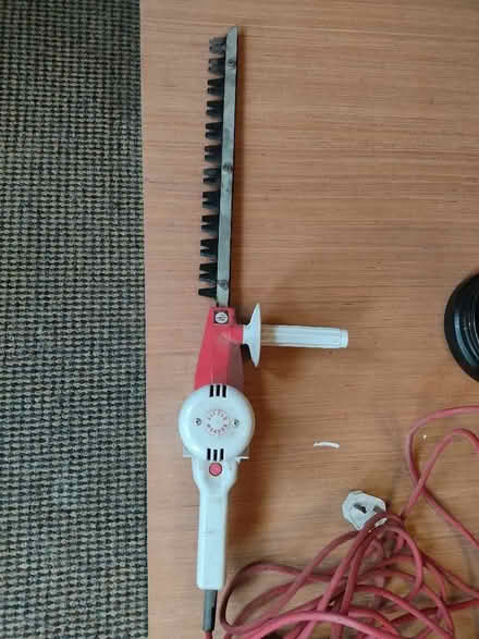 Photo of free Hedge trimmer corded (BT7) #1