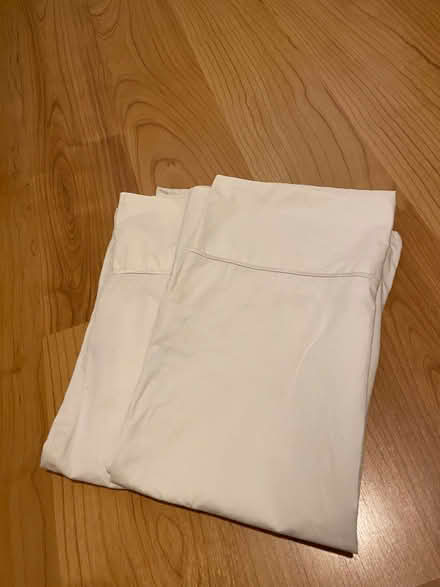 Photo of free Pair of cotton pillowcases (Brookfield PR2) #1