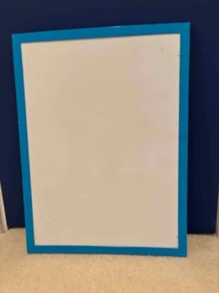 Photo of free Small Whiteboard (Coombe KT2) #1