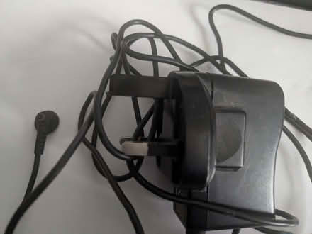 Photo of free charger (Tring Wharf HP23) #1