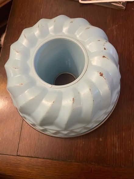 Photo of free never used cake tin (The Batch) #2