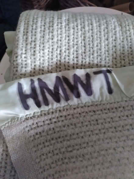 Photo of free Large woollen blanket (Northchurch HP4) #3