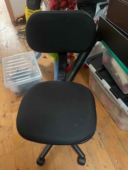 Photo of free Desk and swivel chair (Howth Rd Clontarf) #2