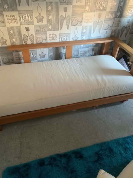 Photo of free sofa (day bed) (Carrick Knowe EH12) #4