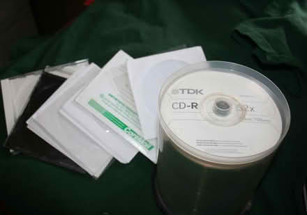 Photo of free stack of TDK CD-R & jewel cases (Big Timber & Randall Rd, Elgin) #1