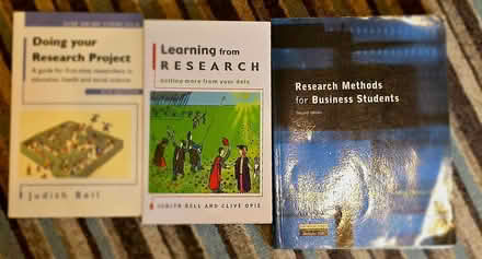 Photo of free Three textbooks on Research methods (Pontfaen LL14) #1