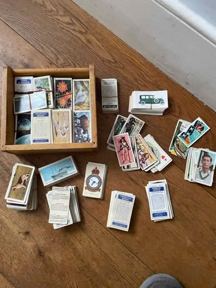 Photo of free Vintage trading cards (Chiswick W4) #1