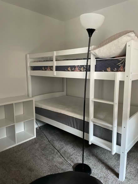 Photo of free Top half of bunkbed (Idylwood Virginia) #2